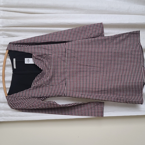 Abercrombie & Fitch Dresses & Skirts - NWT Abercrombie and Fitch dress size small tall